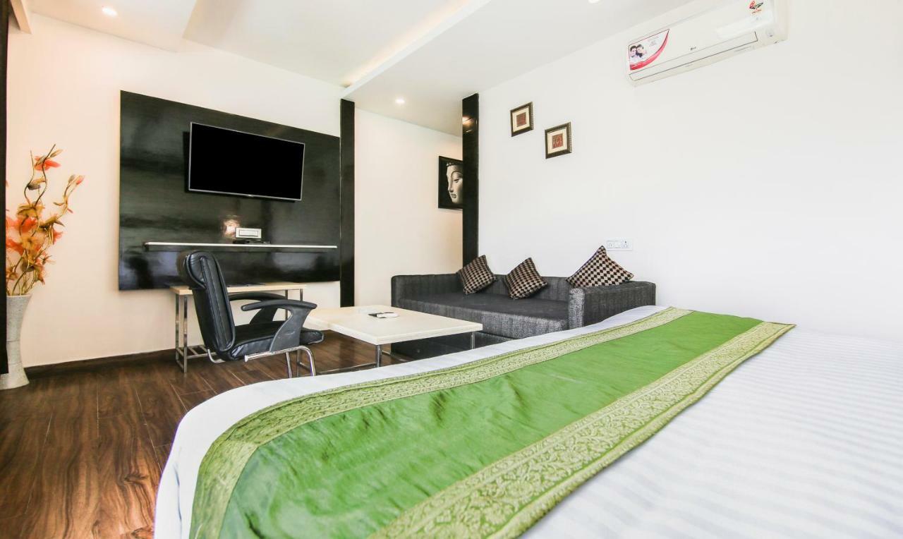 Treebo Trend Lavish Inn Dharamshala Exterior foto