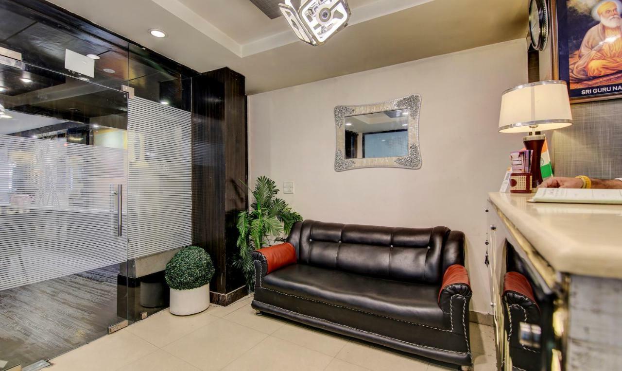 Treebo Trend Lavish Inn Dharamshala Exterior foto